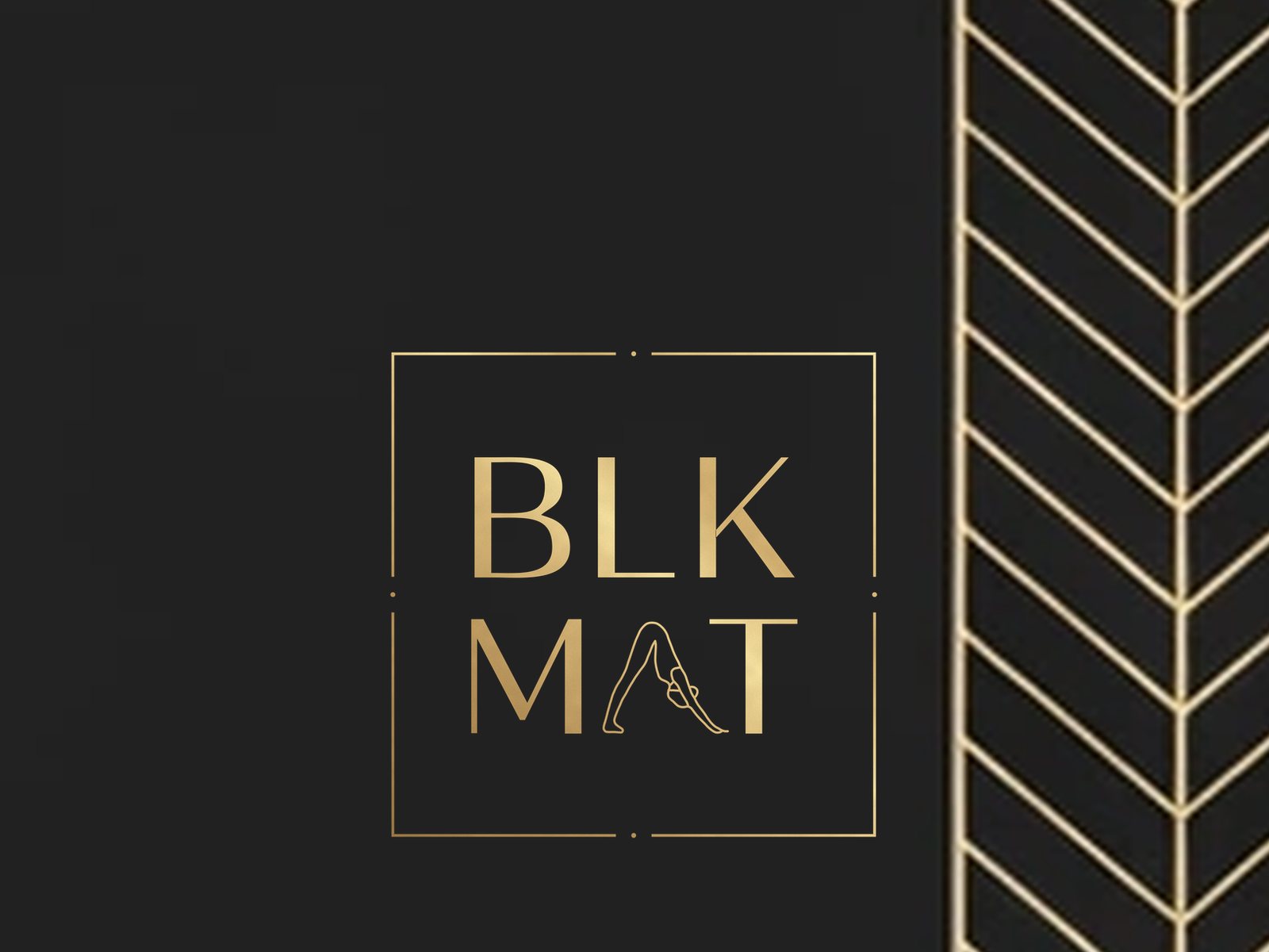 BLKMAT Adobe Sun yoga mat, close-up of the BLKMAT corner logo