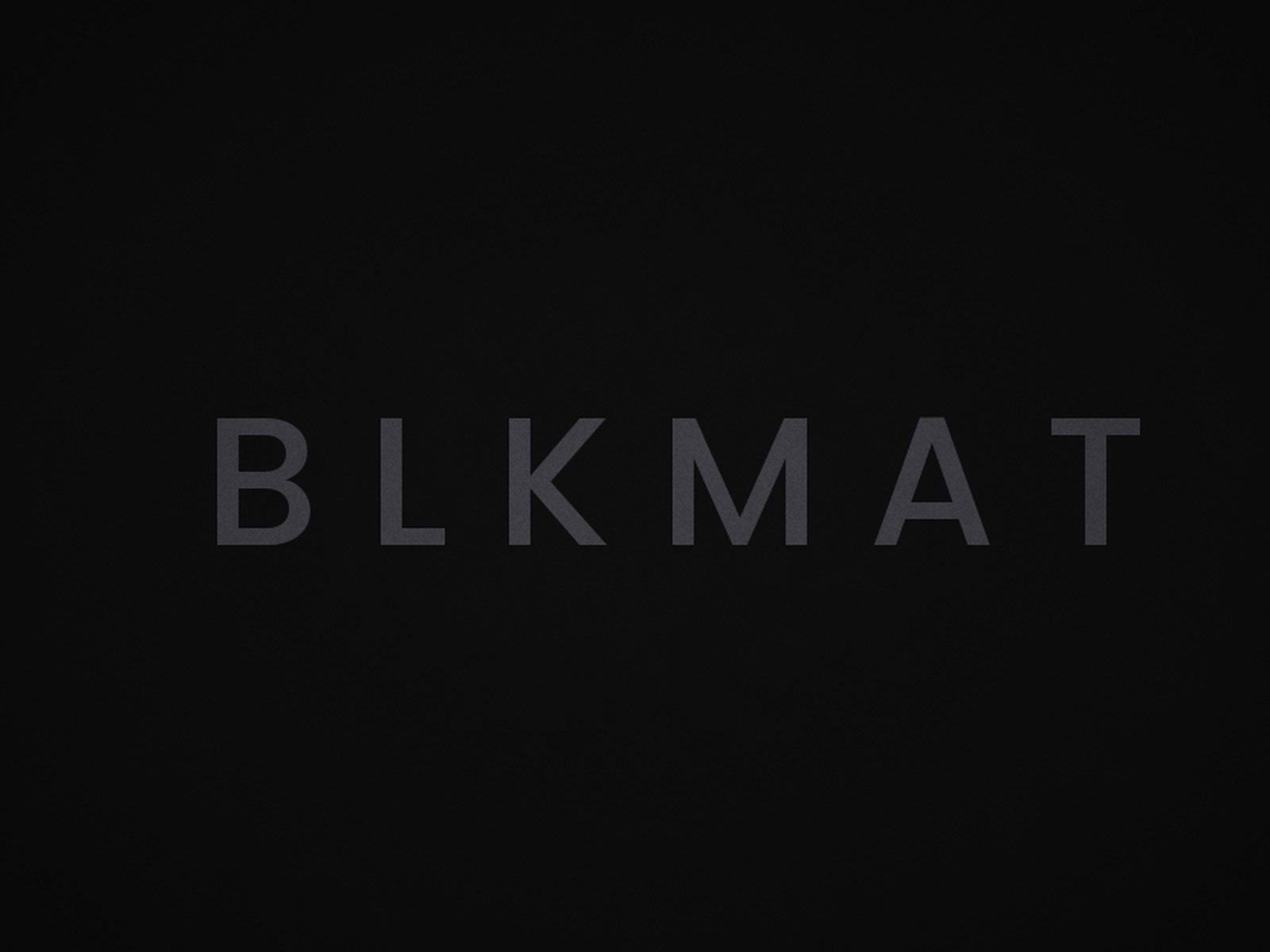 BLKMAT Plain Black yoga mat, close-up of the print detail