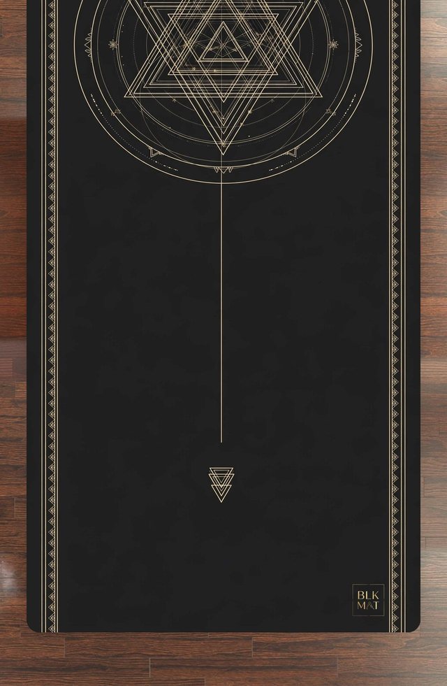 BLKMAT Prana Grid yoga mat, flat lay, top-down view