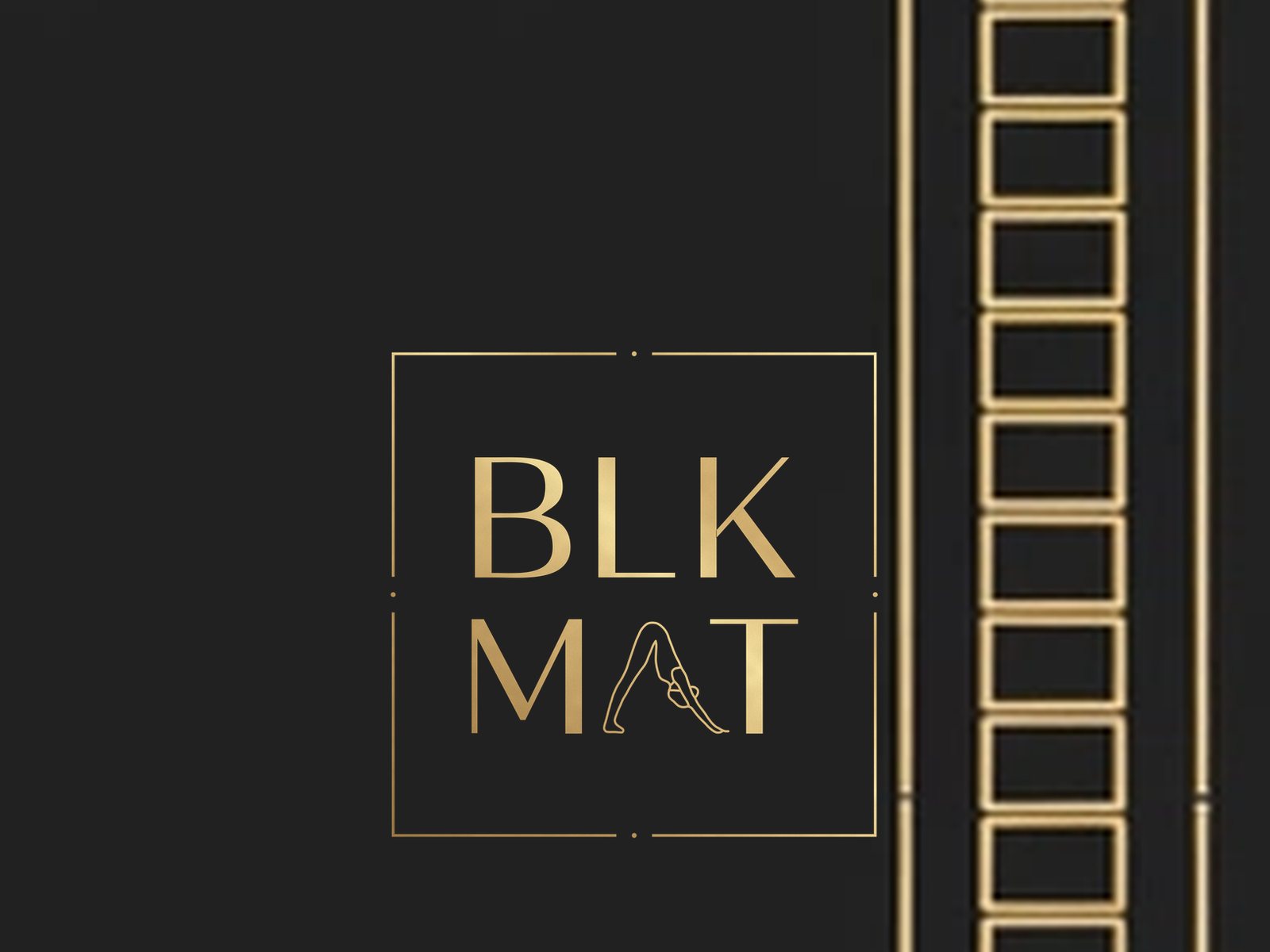 BLKMAT Silent Reed yoga mat, close-up of the BLKMAT corner logo