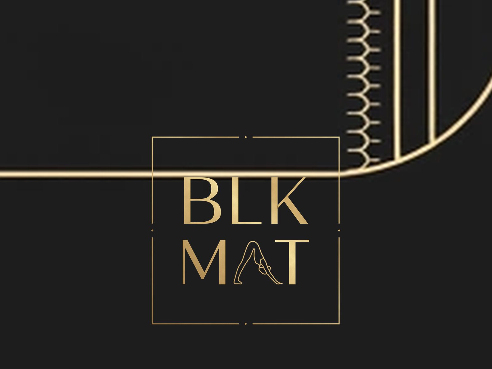 BLKMAT Turning Axis yoga mat, close-up of the BLKMAT corner logo